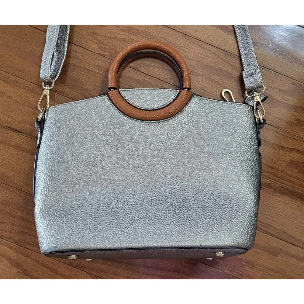 MELLOW WORLD Purse Crossbody with Circle Handles Medium Gold Brown